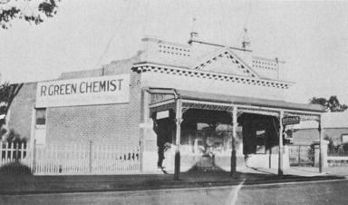 Green's Chemist, the original location of Cottesloe Dental